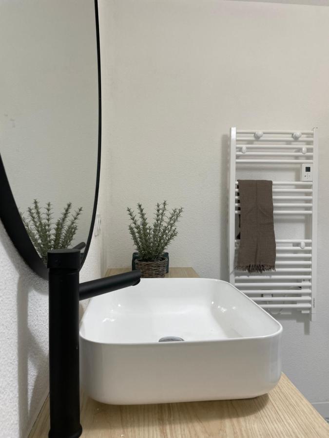 Capsule Ocean, A Moins De 10 Min De La Plage 艾特雷 外观 照片